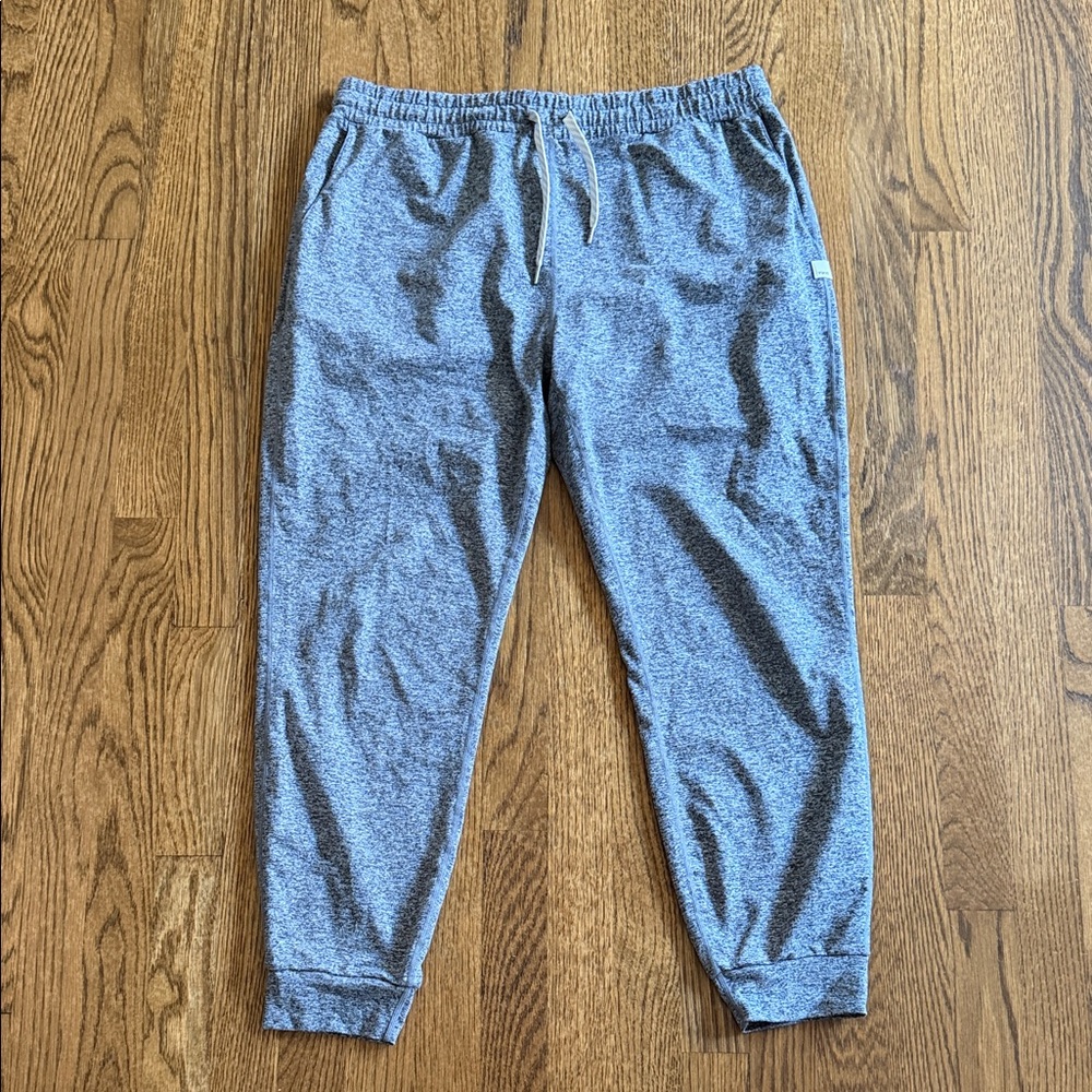 Vuori Heathered Gray Lounge Pants
